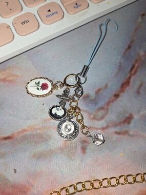 Hand Crafted Bridgerton-Daphne Inspired Phone Charm